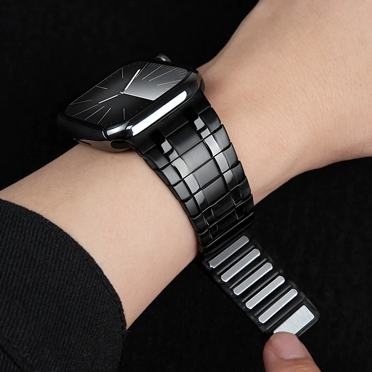 AP Frosted Stainless Steel Magnetic Band For Apple Watch Detail