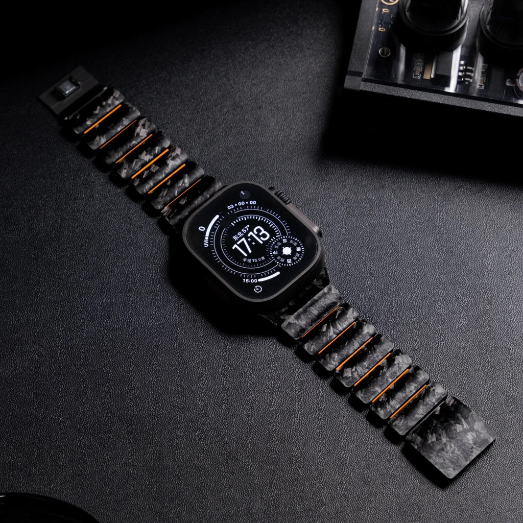 GEMINI Carbon Fiber Band detail