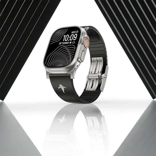 The Shark — Fine Watchmaking Grade FKM Apple Watch Band, widok 3 z 21